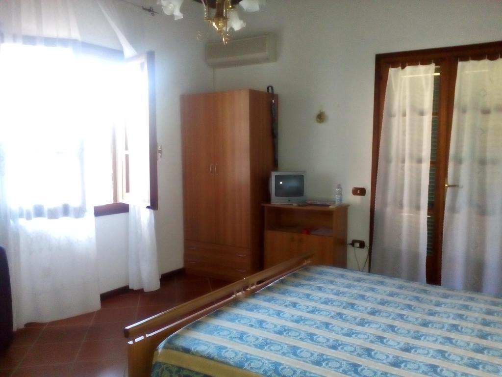 B&B Il Vigneto Capoterra Szoba fotó